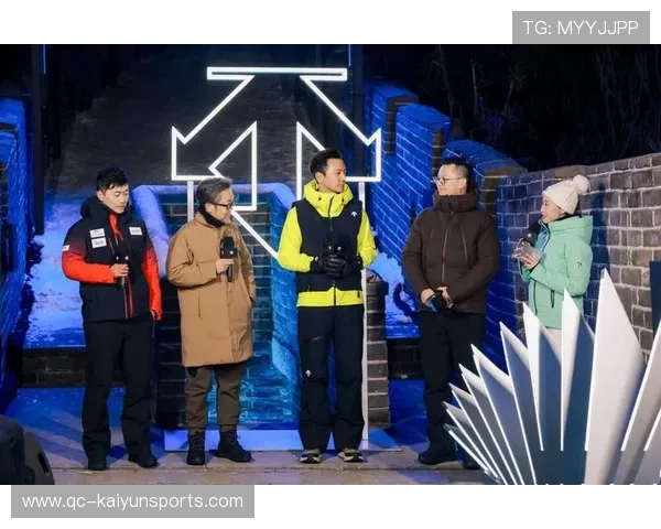 运动装备品牌发布会现场，明星选手亮相助阵，运动装备品牌排名