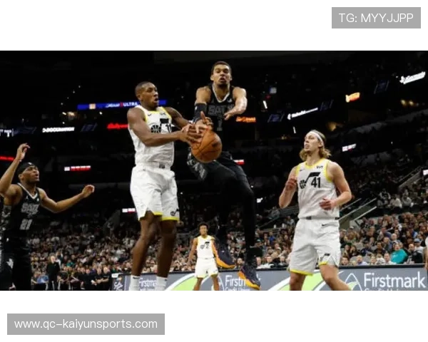 文班亚马8次封盖筑起钢铁长城，马刺客场轻取魔术夺连胜